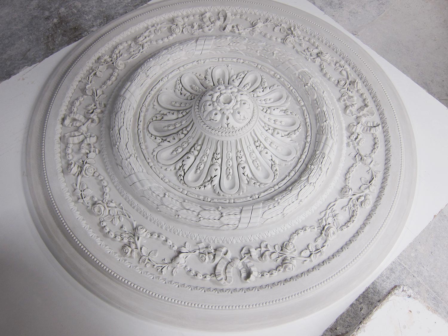 Decorative plaster Medallion